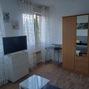 Furnished studio in city center in a quiet neighborhood