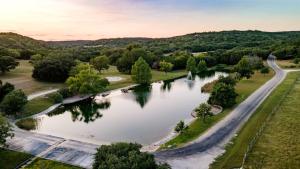 Beautiful Tented Cabin in Texas for Glamping by Guadalupe River