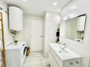 WELCS APARTAMENTO 290 PDA con piscina y vistas