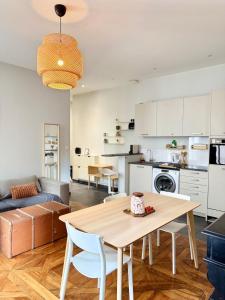 Art de Recevoir - Charmant cocon au cœur de Lyon avec vue sur Fourvière