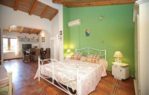 Amazing Apartment In Trget