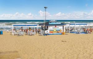 Stunning Home In Rojales