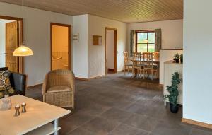 Gorgeous Apartment In Rømø With Sauna