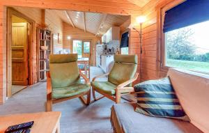 2 Bedroom Awesome Home In Chenac-Saint-Seurin-D