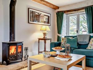 3 Bed in Stratford-upon-Avon 54081