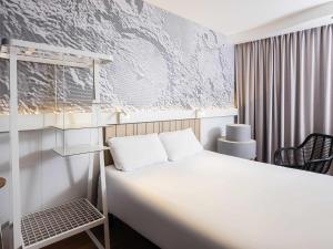 ibis Macon Sud Crêches