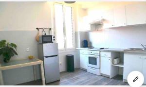 Plein centre et ensoleillé avec Parking Sécurisé