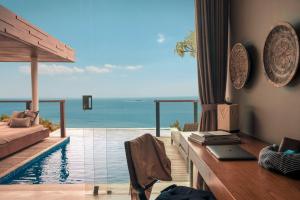 Villa Sundancer Lombok Ocean View with Infinity Pool