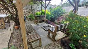 Cozy & Breezy Apartment in Baguio