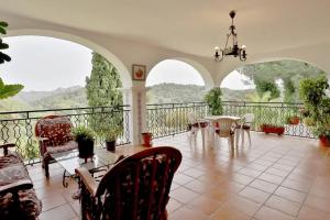 Modern Villa with Private Pool in Córdoba