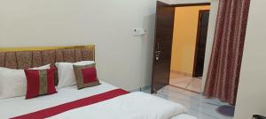 Mahalaxmi Paying Guest House