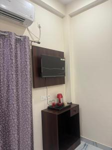 Mahalaxmi Paying Guest House
