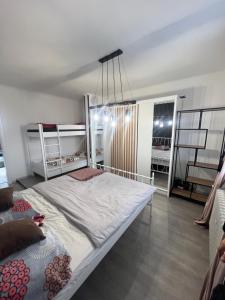 -Self-Check- Luxury view penthouse on the roof of City