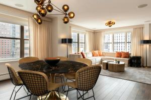 Hotel 55 Chicago Downtown