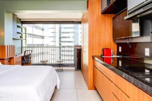 Studio moderno com vista e garagem em Liberdade São Paulo