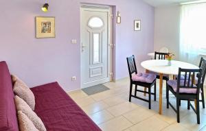 Amazing Apartment In Medulin With Wifi