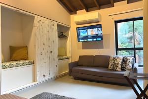 MANSION BR VILLA Piscina, Jacuzzi, 6 min de Provenza