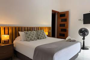 Casa Palos Altos; Poblado; 6 min de Provenza;