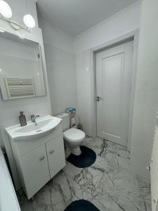 Garsoniera aproape de Promenada Mall