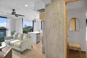 Heavenly View - 2 BDRM Oceanview Apartment