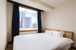 Just a short walk 黒門市場1min 道頓堀 心斎橋 Glico Sign 黒門市場 Guestroom 仁の居