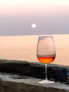 Leon Suite, seafront residence!