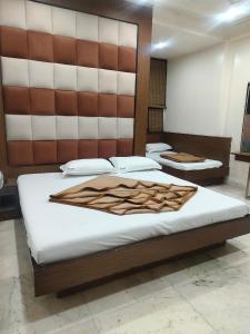 Family Hotel - Paharganj Guest - PG