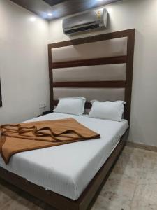 Family Hotel - Paharganj Guest - PG