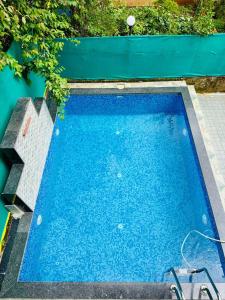 Tropicana Villa - The Dream Stays ll pvt pool ll 2AcRooms ll WiFi
