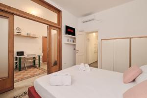 Termini Station 10 minutes - Free Wi-Fi & Netflix