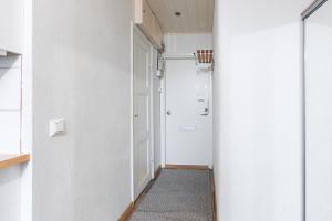 Nordstay - Serene Top Floor Studio with self check-in