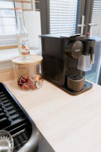 Marine Cottage 1 - With Private Hot Tub