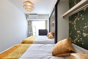 XS16 XROSS STAY Namba8 難波