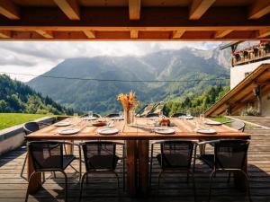 Chalet Ladroit - OVO Network