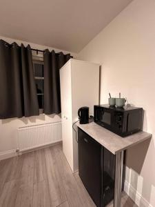 Central London 5 min to metro