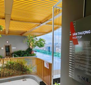 La Vela Homes - Luxury D4 Studios & 2-3BR Apartments At De La Sol - 5 Min to City Center D1 - Infinity Pool, Gym & Free Airport Pickup