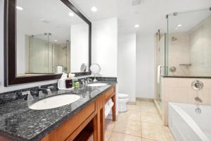 Honua Kai Hokulani 2 Free Rental Cars KBM Resorts Extra-large Corner Suite 2 Units 4 Bedrooms ML-1916