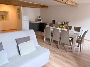 Les Glaneuses Gîte Le Grand 8 centre-bourg 3 min du Puy duFou