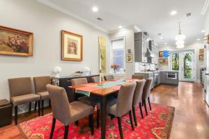 Sojourn in Capitol Hill 2 BR with Office & Terrace