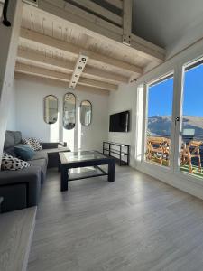 Calle del Torcal, CARD