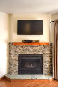 (A102) Studio Condominiums