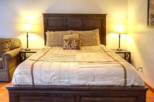 (A102) Studio Condominiums