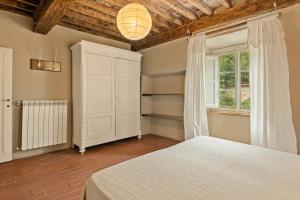 Historic Farmhouse Near Lucca In Tuscany