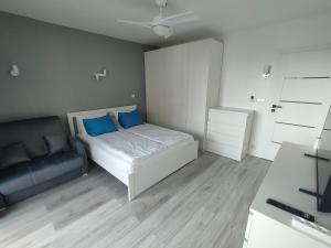 Apartament z 2 pokojami i balkonem Tauron Arena