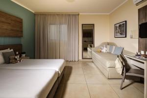 115 The Strand Hotel by NEU Collective