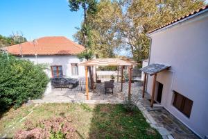 Ivy House Pelion