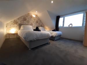 Carvetii - Gemini House - 4 bed House sleeps up to 8 people