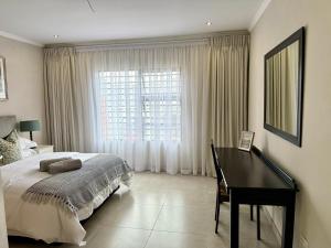 Midrand 2-Bedroom Oasis in Glen Austin