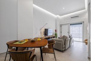 Studio Palace A by Homie