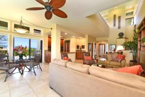 Kapalua Ridge Villas 2 Free Rental Cars KBM Resorts Cozy Villa 2 Units 4 Bedrooms ML-2123
